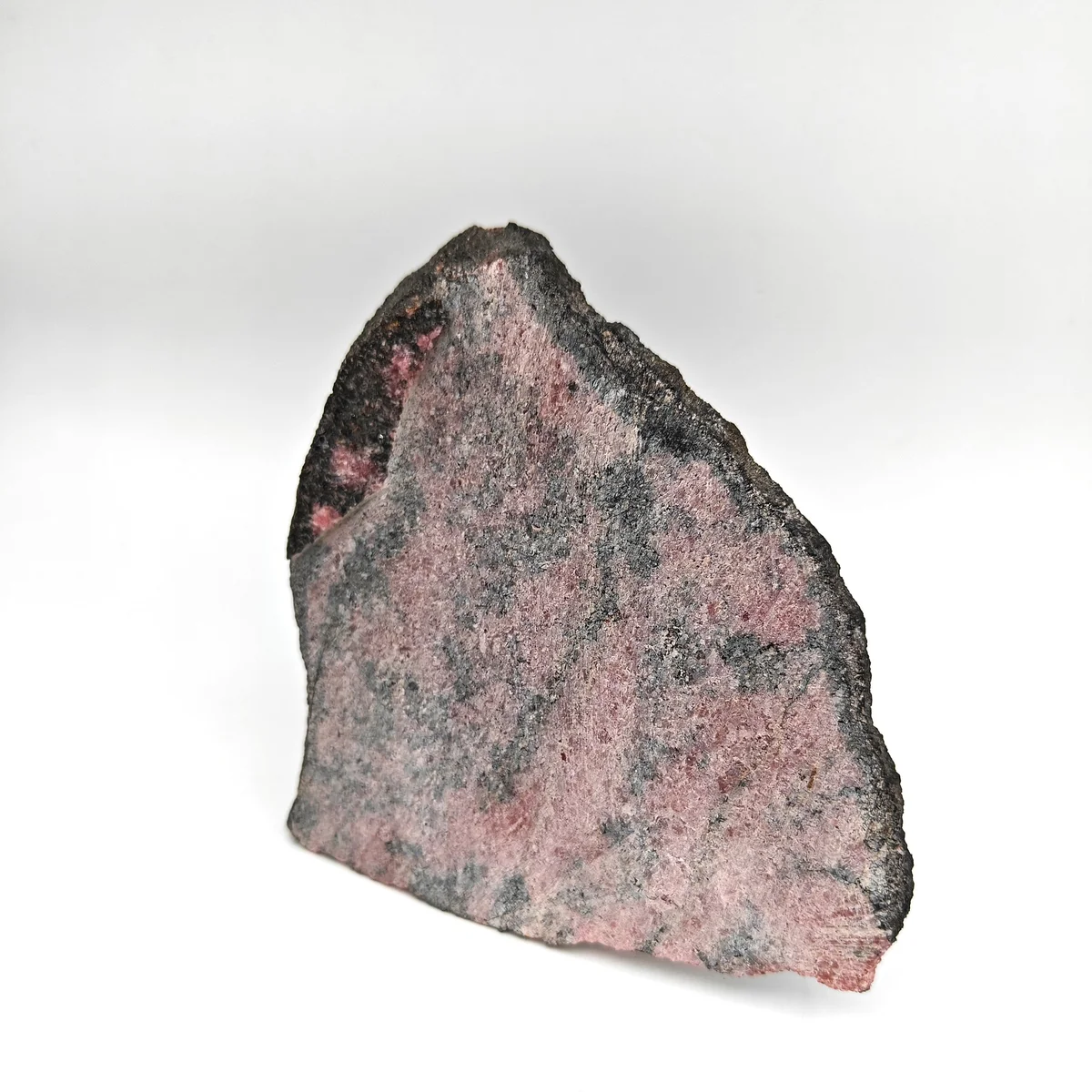 Rhodonite brute 230g - Photo 1
